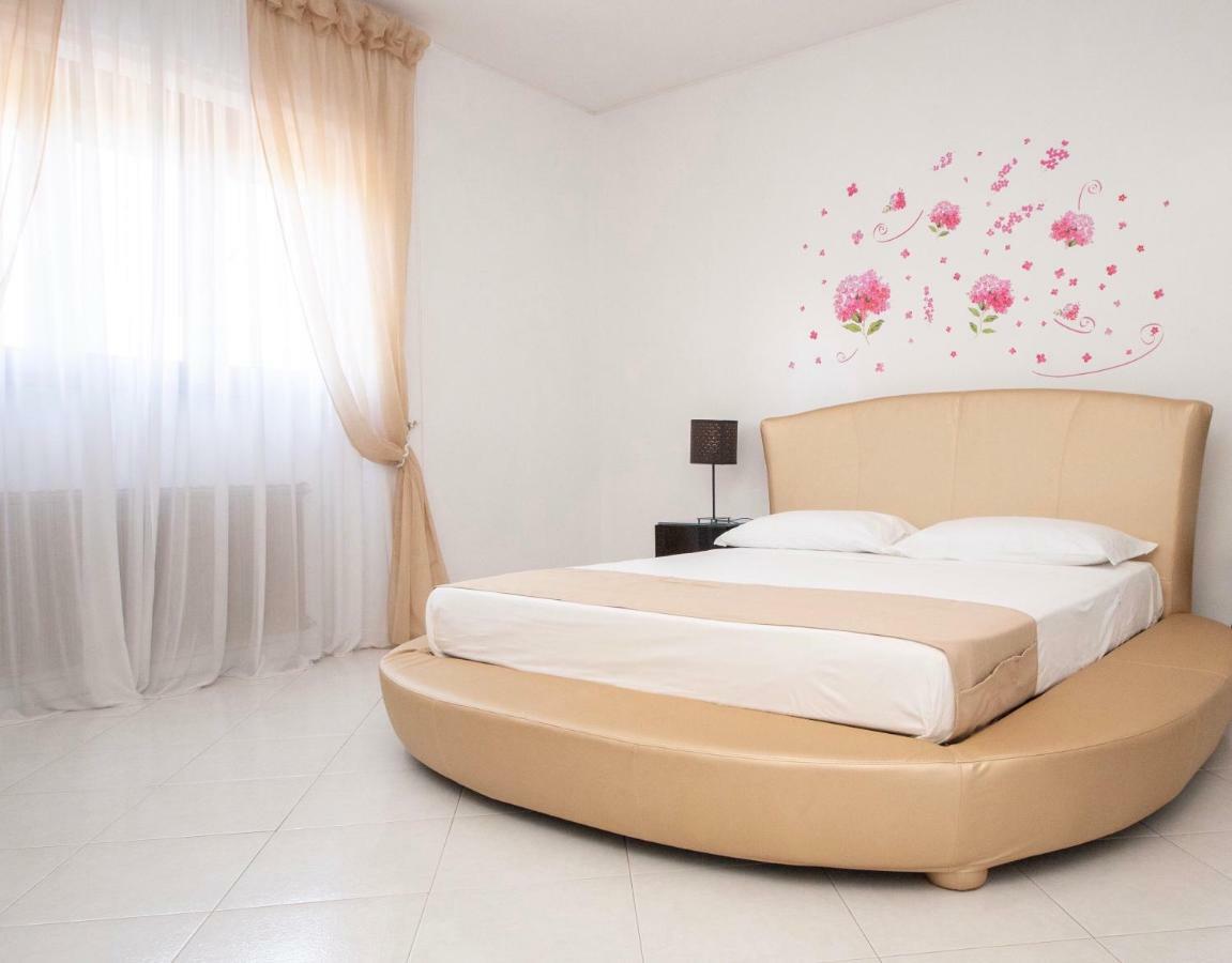 Resort La Magnolia Anzio Eksteriør bilde